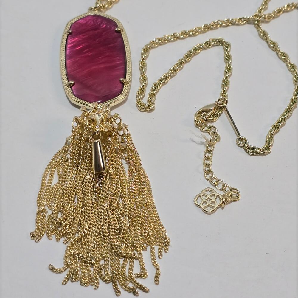 Kendra Scott‎ Rasberry Illusion? and Gold Plated Tassel Rayne Necklace